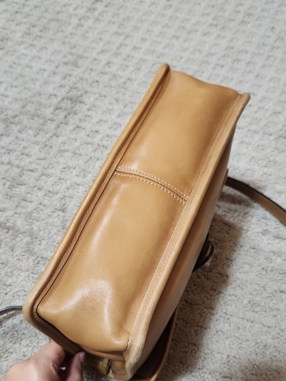 Coach Vintage Willis Bag Tan Leather Top Handle Satchel With Shoulder Strap - Picture 4 of 16